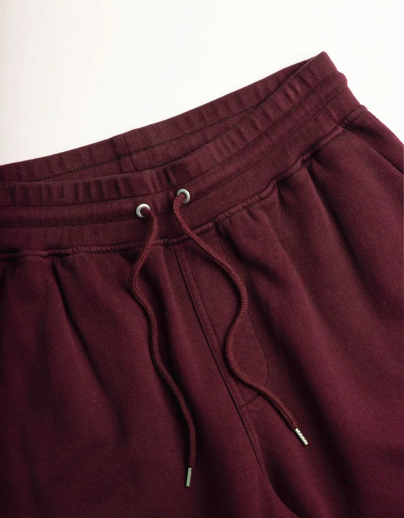 Classic Organic Sweatshorts - Oxblood Red